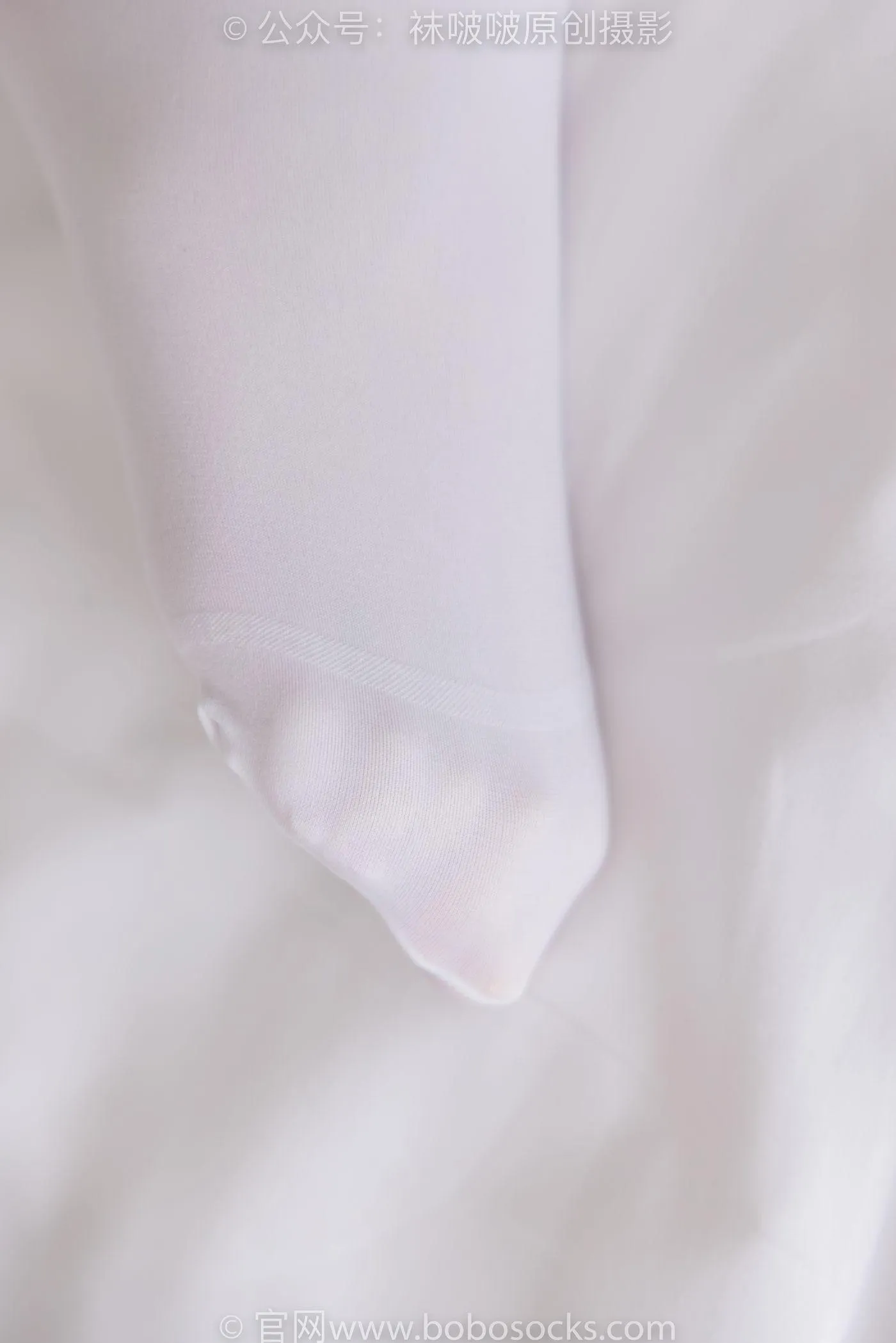 [BoBoSocks袜啵啵]NO.195 小甜豆-黑皮鞋、厚白丝、女仆装 [135P]插图